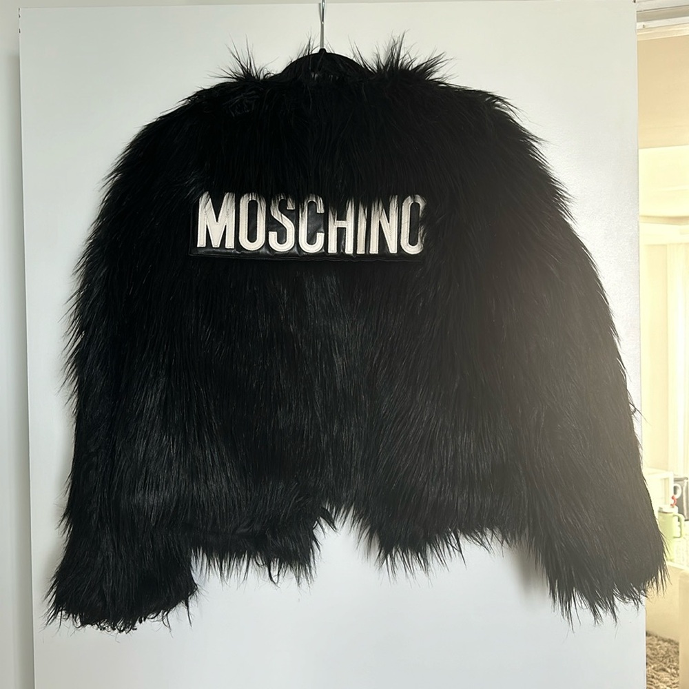 Faux fur h&m x Moschino collab